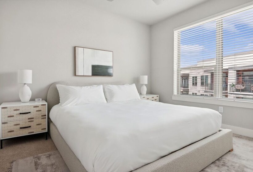 Kasa At Cortland Noda Charlotte