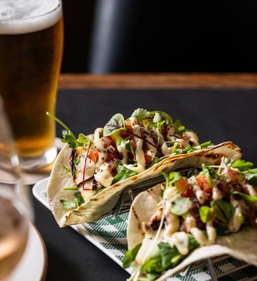 فندق على الطريق Unanderra