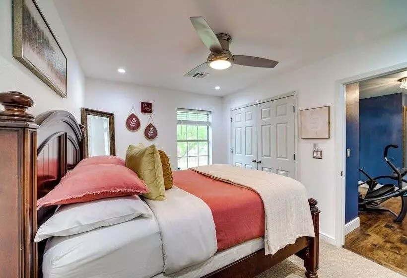 Peace & Tranquility  Home, 2 Mi To Downtown Tulsa