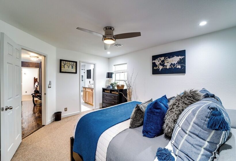 Peace & Tranquility  Home, 2 Mi To Downtown Tulsa