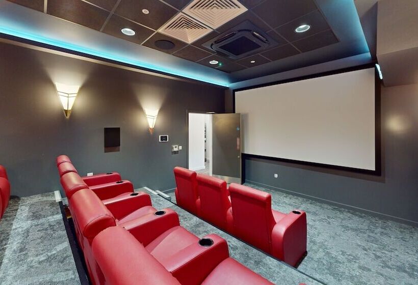 Пансион Student Only, Ensuite In A Stylish Apartment