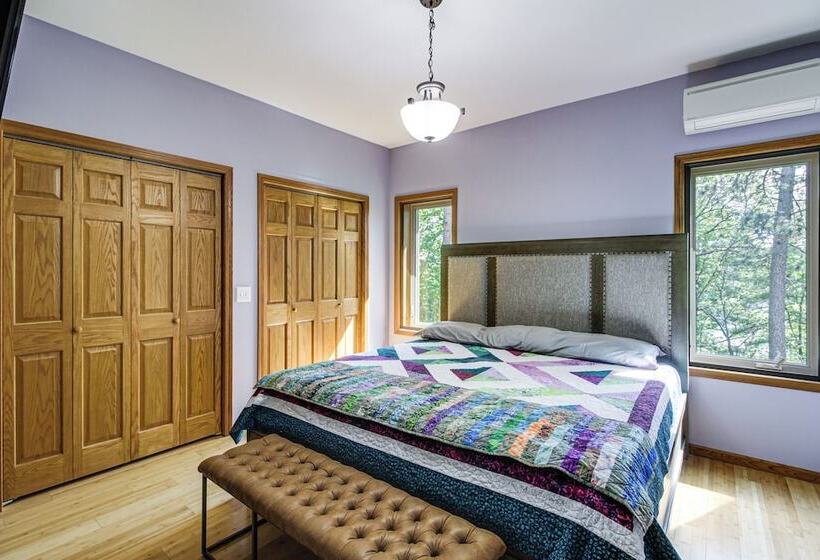 Lakefront Brainerd Escape W/ Games: Dogs Allowed!