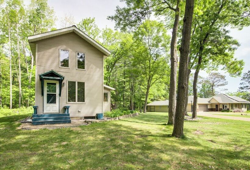 Lakefront Brainerd Escape W/ Games: Dogs Allowed!