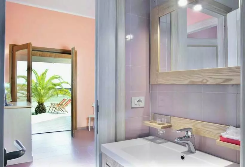 Residence With Private Beach In Bosa Marina Just 100 Meters From The Sea
