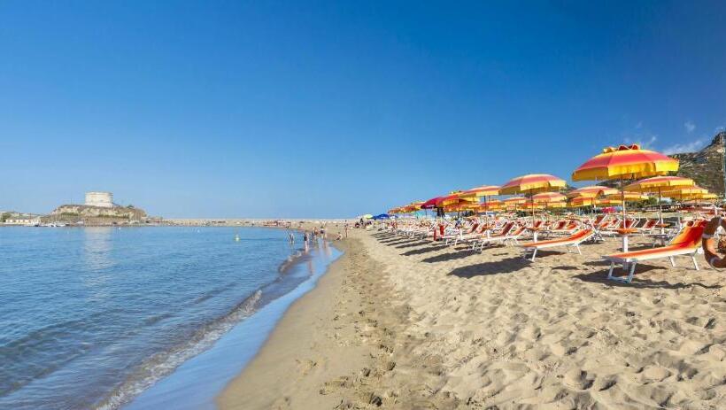 Residence With Private Beach In Bosa Marina Just 100 Meters From The Sea