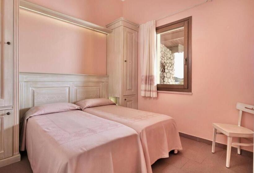 Residence With Private Beach In Bosa Marina Just 100 Meters From The Sea