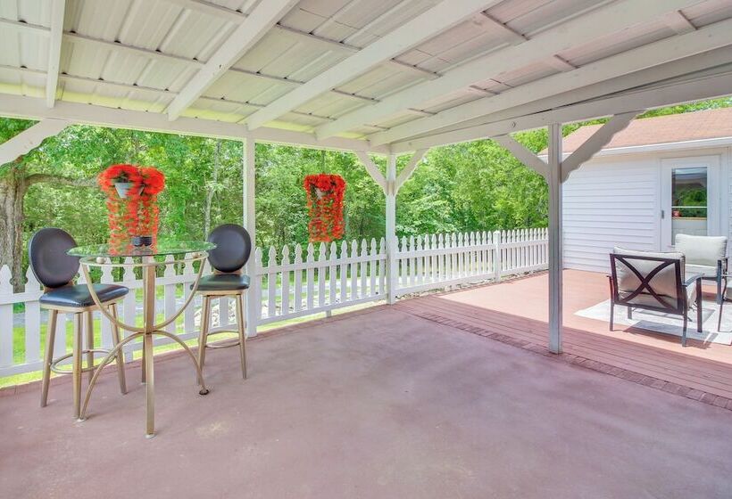 5 Mi To Center Hill Lake: Buffalo Valley Home