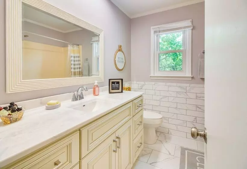 5 Mi To Center Hill Lake: Buffalo Valley Home