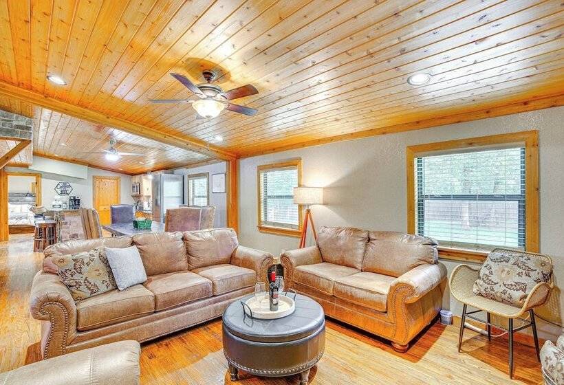 Deck & Fire Pit: Unique Pottsboro Haven