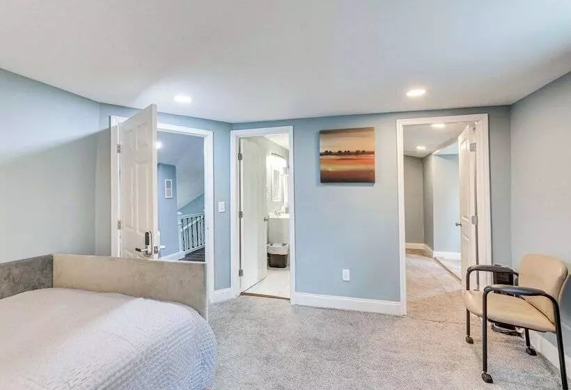 Walterboro House W/ Office Near Wildlife Center