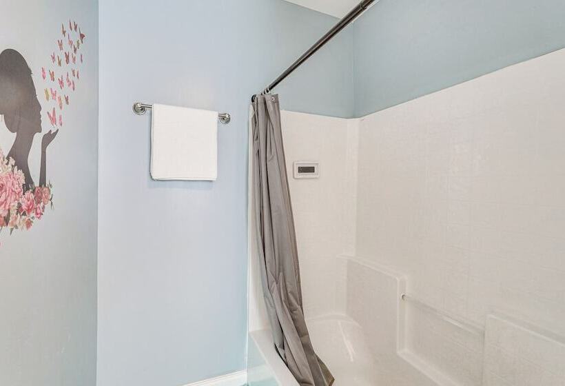 Walterboro House W/ Office Near Wildlife Center