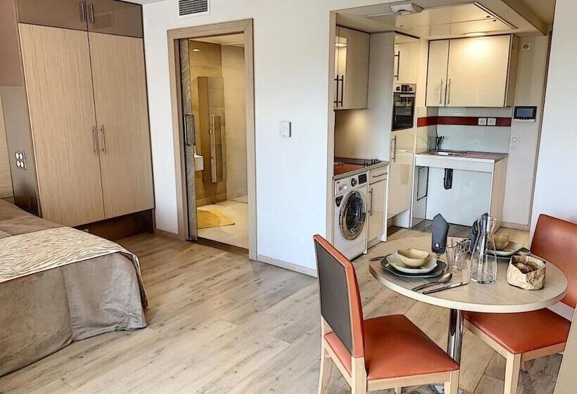 Zenao Montreuil Croix De Chavaux