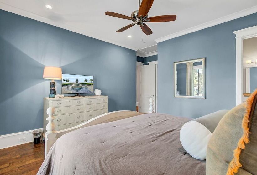 3100 Palm Boulevard By Avantstay Beachfront, Ocean Views, Private Pool