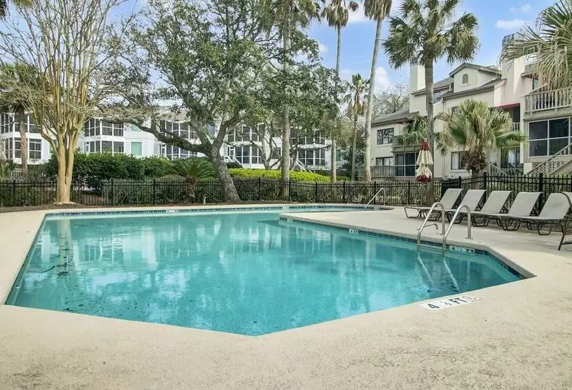 401 Yacht By Avantstay Marina View, Pool, Porch