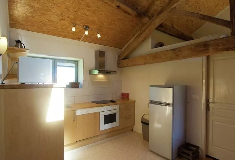 Atmospheric Gite With Large Terrace