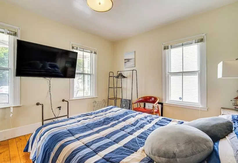 Bennington Gem W/ Smart Tv Near Historic District!