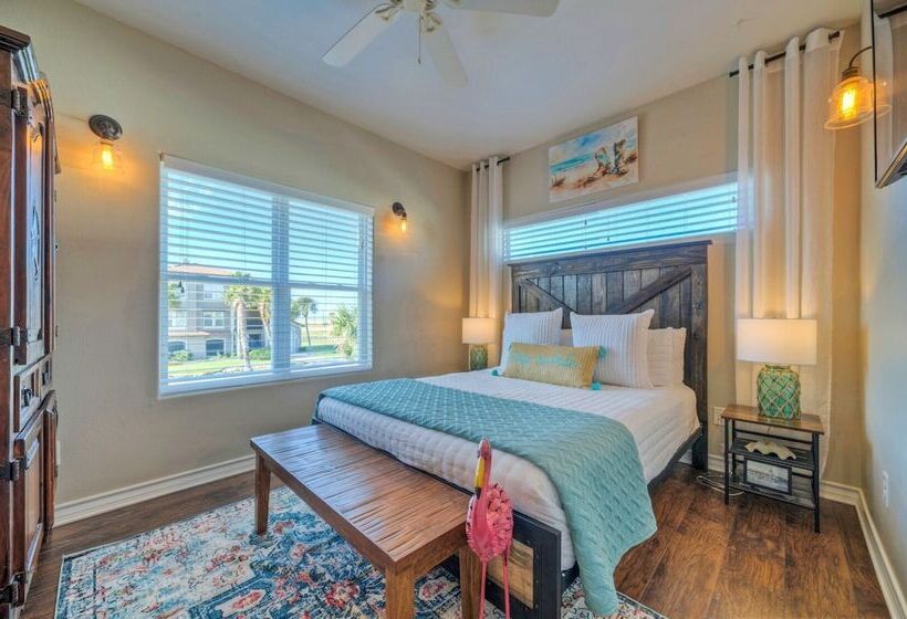 Boots & Beaches Avantstay Golf Cart, Brd Walk