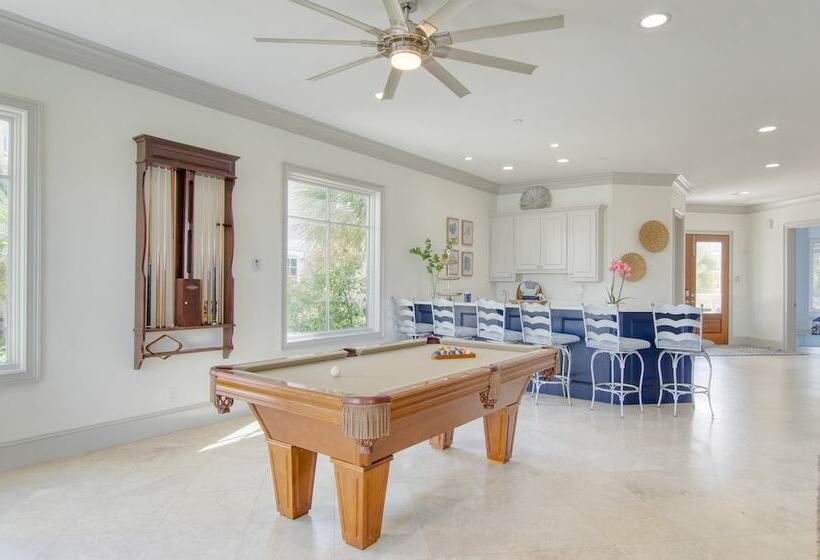 Coastal Marsh By Avantstay Infinity Pool, Hot Tub, View, Pool Table, Ping Pong