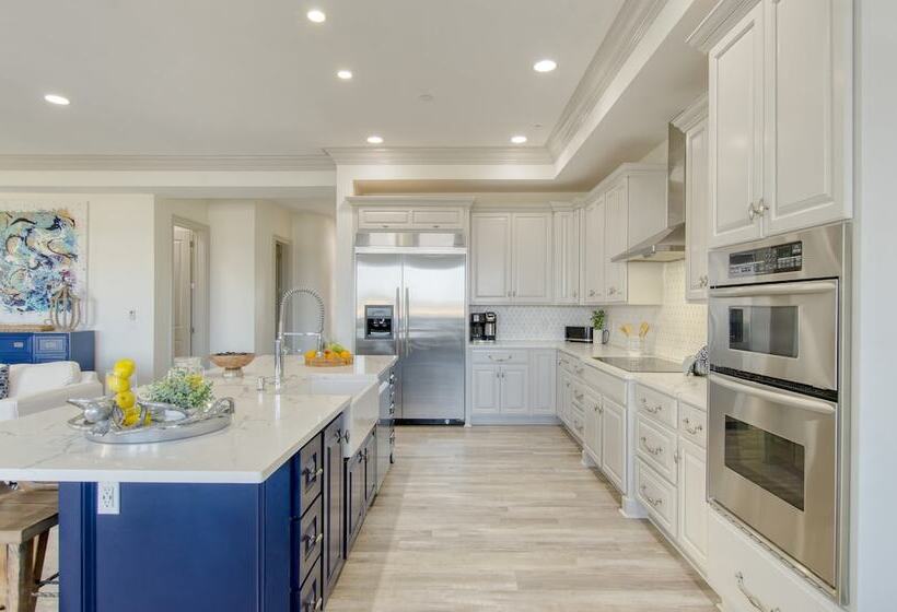 Coastal Marsh By Avantstay Infinity Pool, Hot Tub, View, Pool Table, Ping Pong