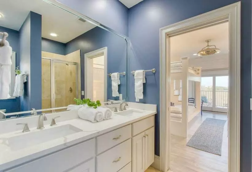 Coastal Marsh By Avantstay Infinity Pool, Hot Tub, View, Pool Table, Ping Pong