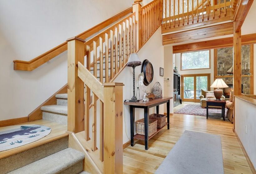 Elk Hollow By Avantstay Lakefront Chalet W/ Game Room & Fire Pit