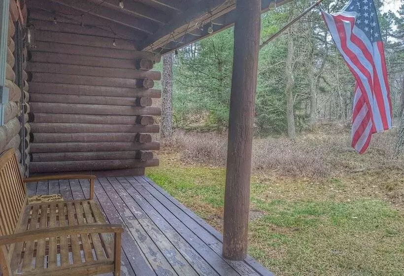 Hickory Cabin By Avantstay Firepit, Hot Tub, Game Room, Great Location