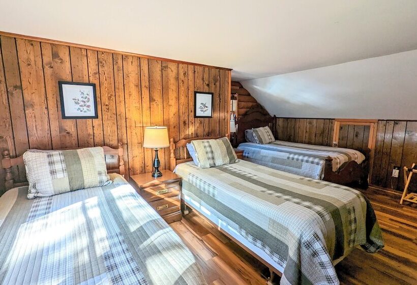 Hickory Cabin By Avantstay Firepit, Hot Tub, Game Room, Great Location