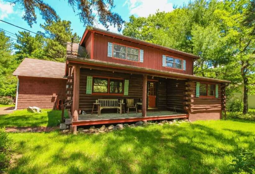 Hickory Cabin By Avantstay Firepit, Hot Tub, Game Room, Great Location