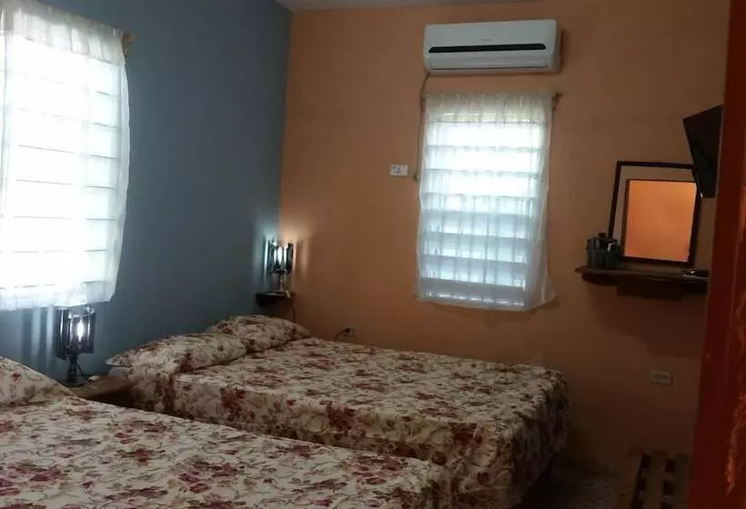 Hostal 121 Soroa