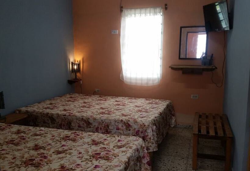 Hostal 121 Soroa