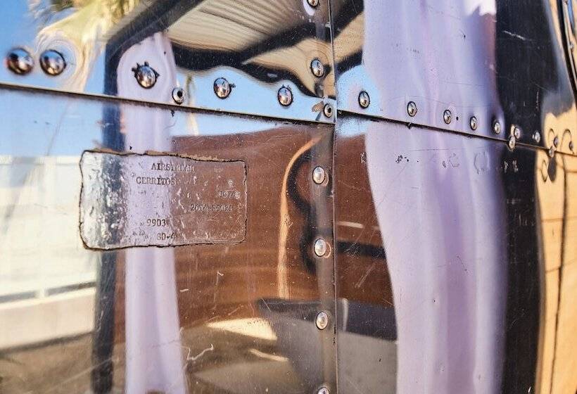 فندق Acres Landing