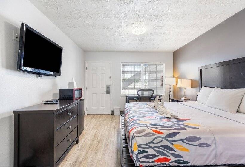 هتل Budgetel Inn And Suite