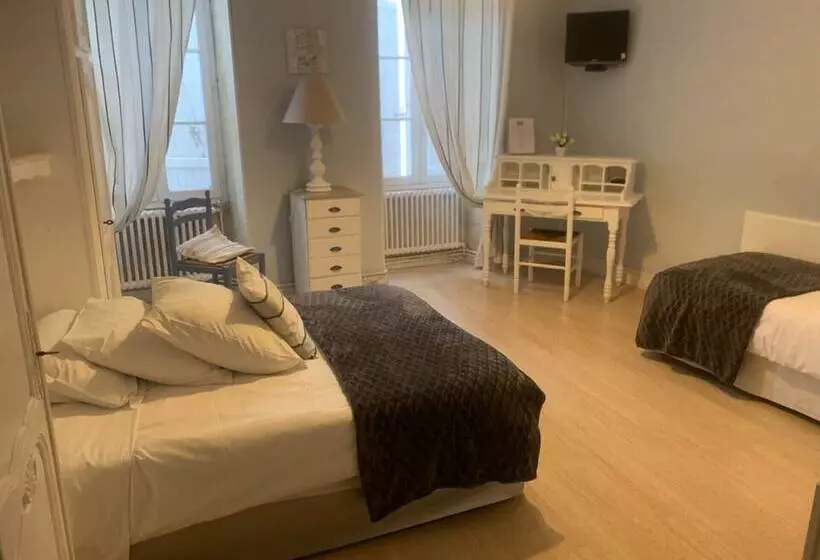 ホテル Les Thermes