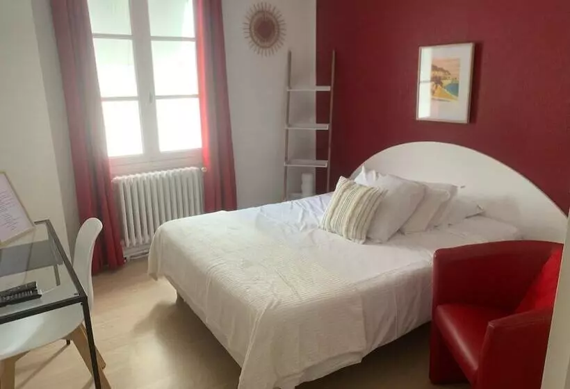 ホテル Les Thermes