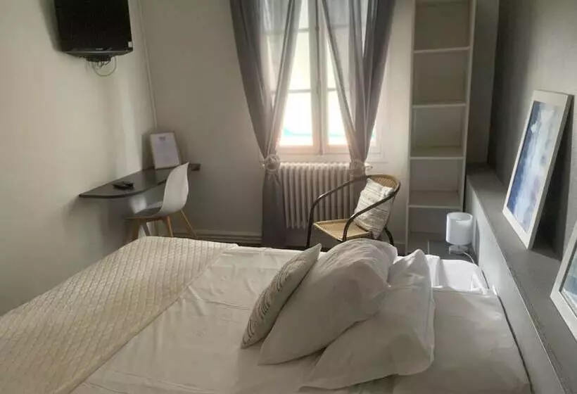 ホテル Les Thermes