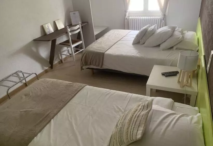 ホテル Les Thermes