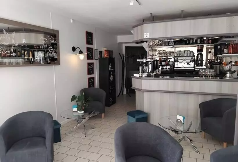 ホテル Les Thermes