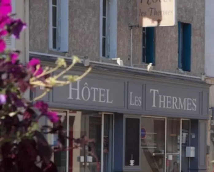 ホテル Les Thermes