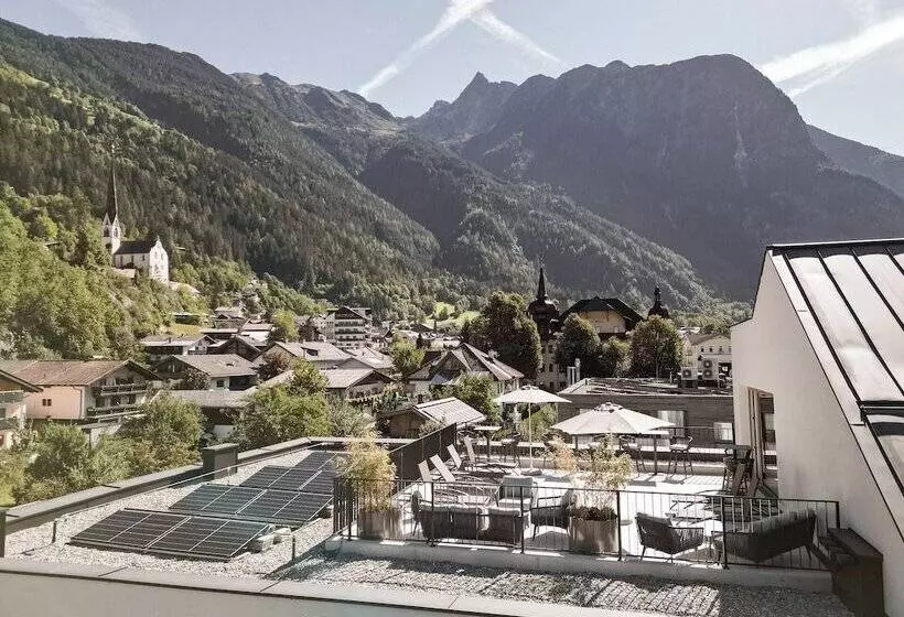 Hotelli Myalps Tirol