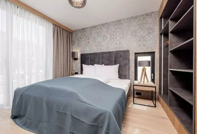 Hotelli Myalps Tirol