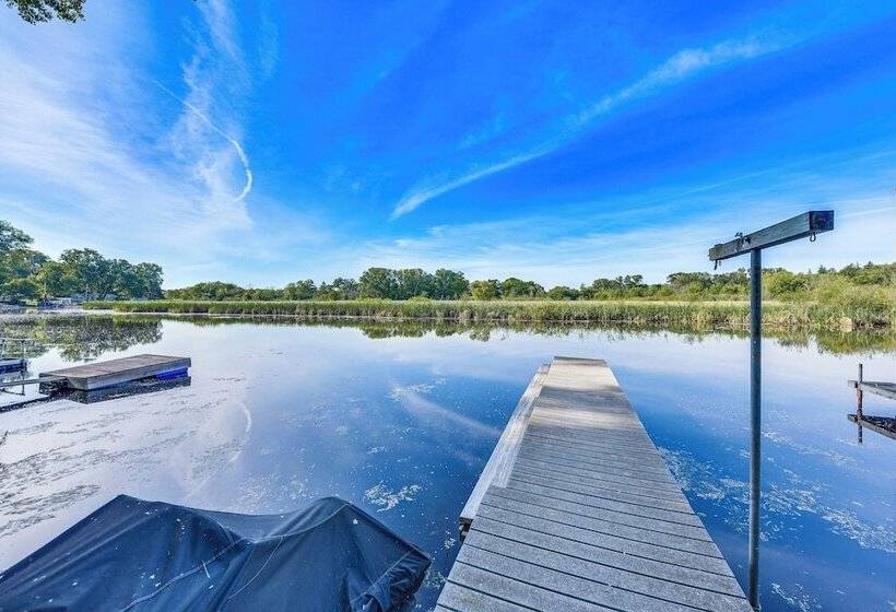 Lakefront Antioch Home W/ Dock, Kayaks & Game Room