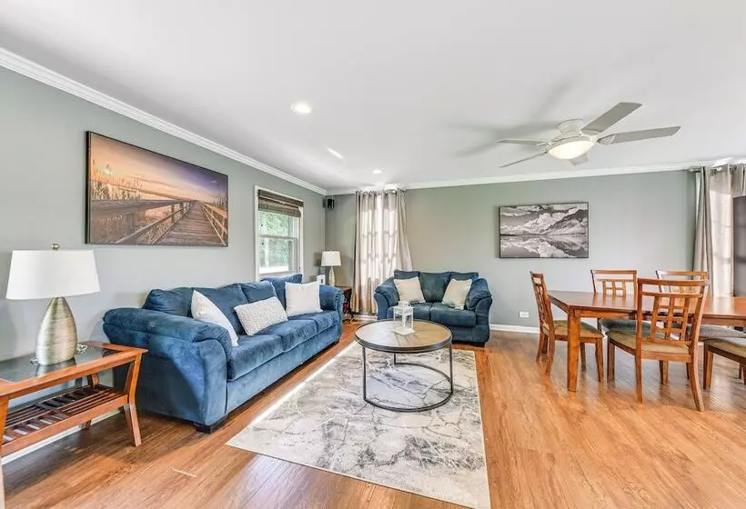 Lakefront Antioch Home W/ Dock, Kayaks & Game Room