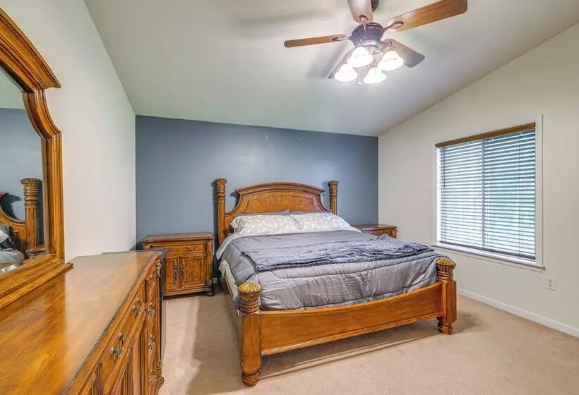 Linden Family Home W/ Yard < 5 Mi To Wineries!