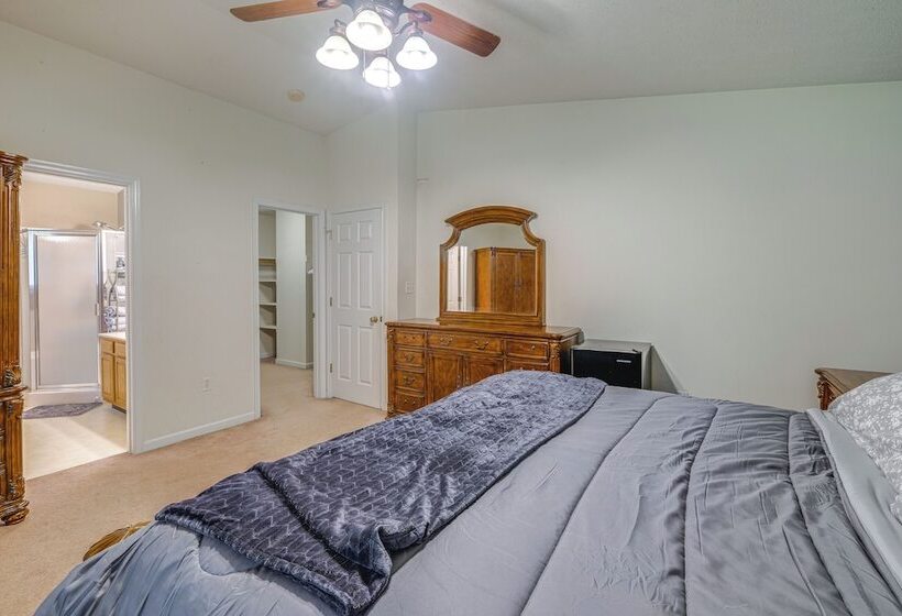 Linden Family Home W/ Yard < 5 Mi To Wineries!