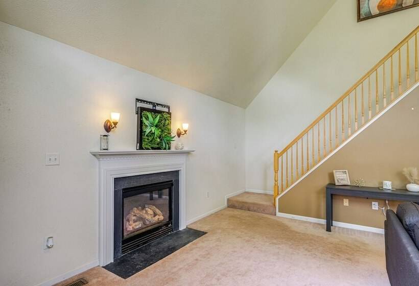 Linden Family Home W/ Yard < 5 Mi To Wineries!