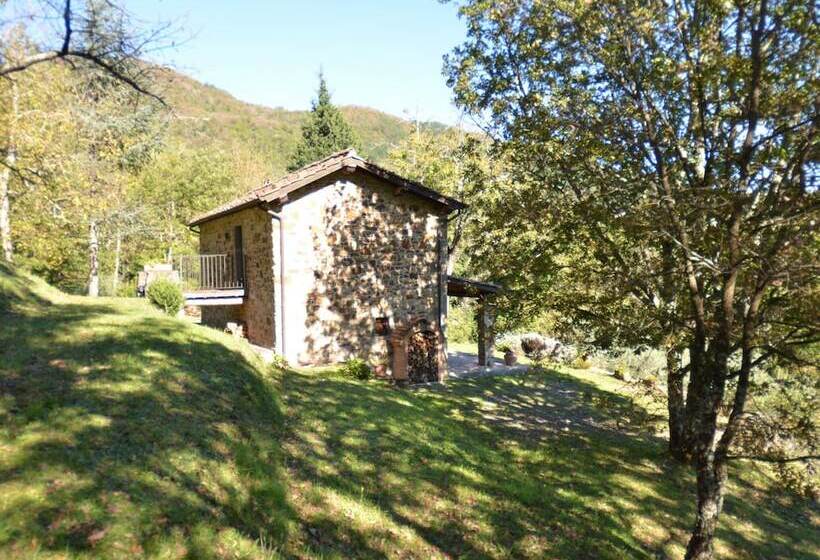Lovely Cottage In Bagni Di Lucca Amidst Fields