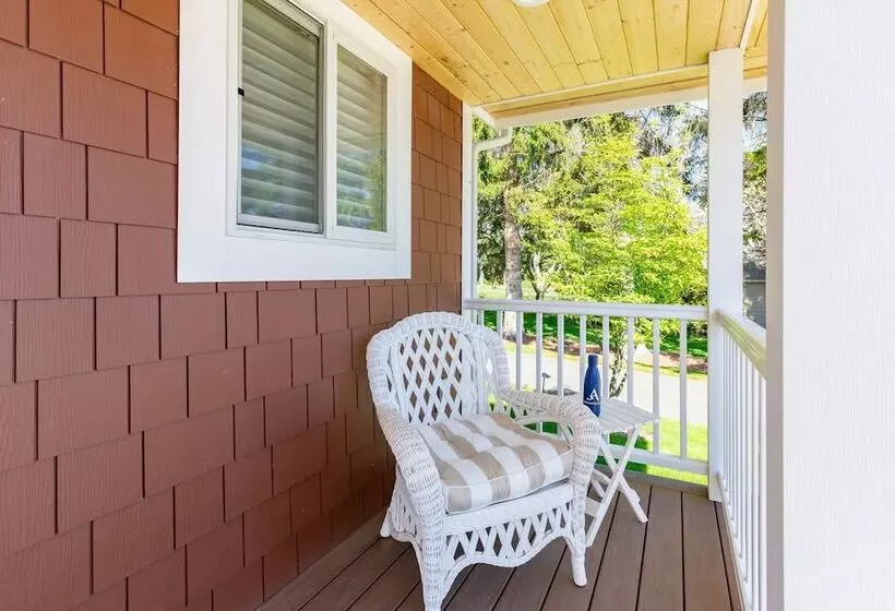 Mutiny Bay Ocean Breeze Retreat By Avantstay