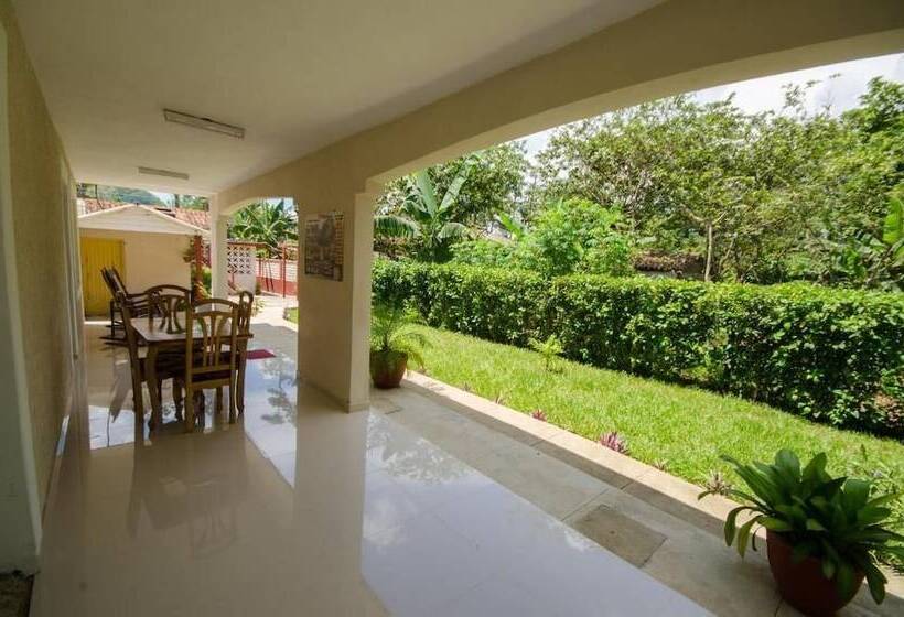 پانسیون Casa Machin