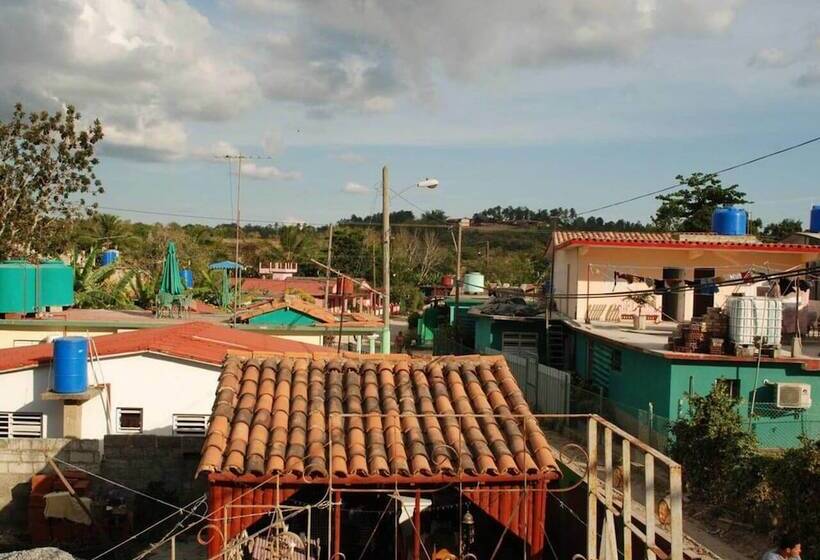 پانسیون Hostal Nelffis Viñales