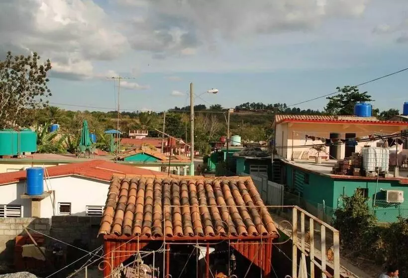Majatalo Hostal Nelffis Viñales